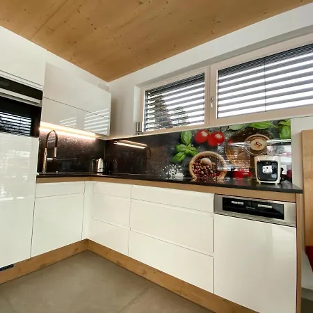 Appartementhaus Anna * レオガング