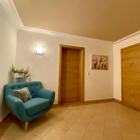 Appartementhaus Anna * レオガング