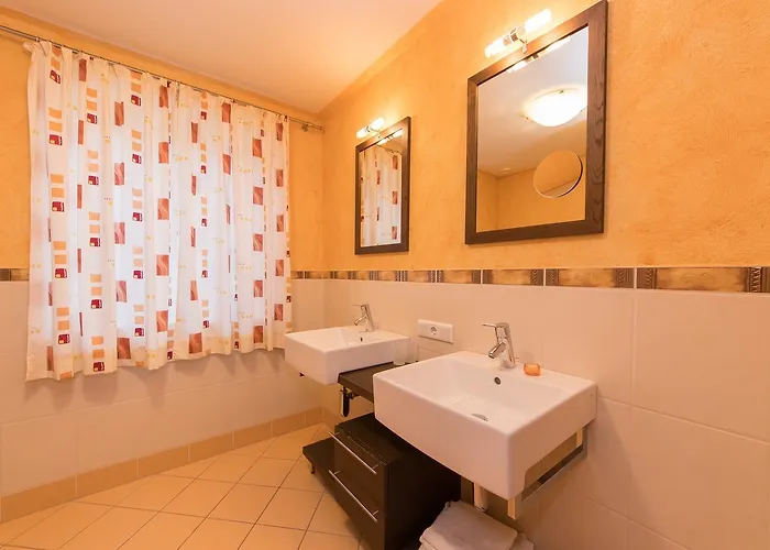 Appartementhaus Anna 레오강